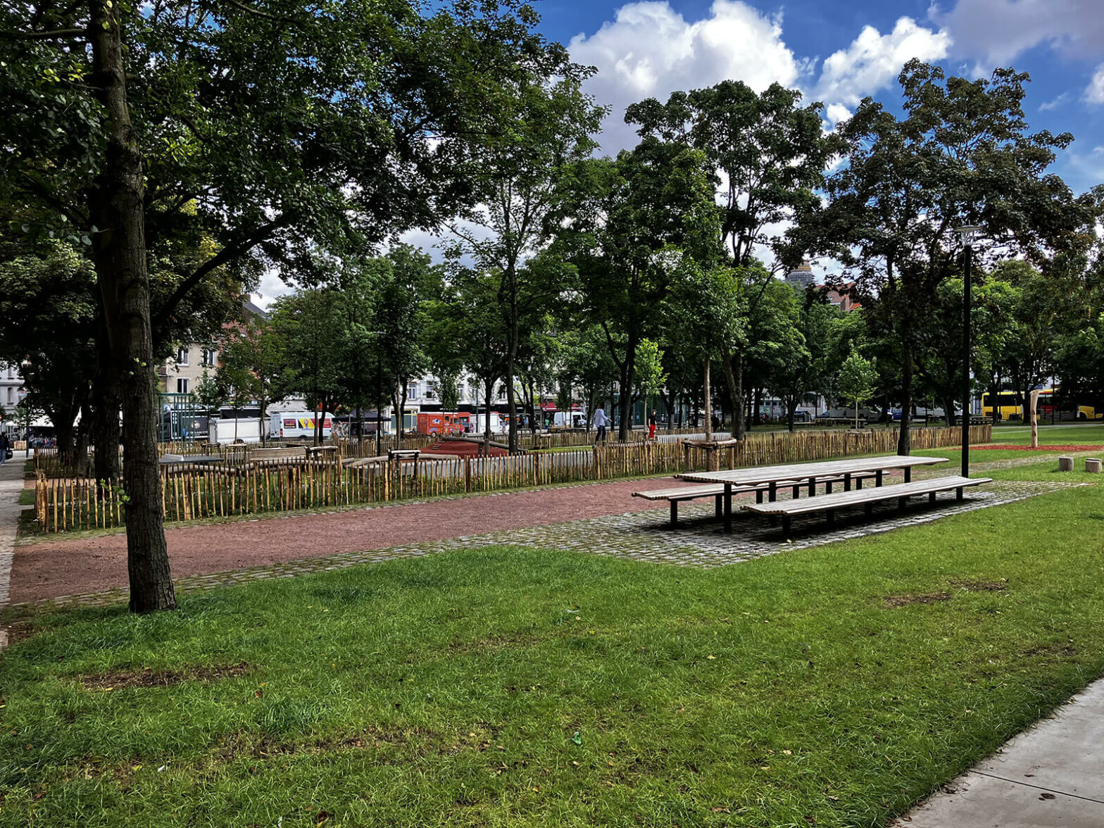 Archiweek het Marie Jansonplein en het Pierre Pauluspark in de kijker